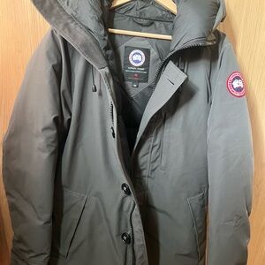 Canada Goose Men's Dark Gray Puffer Jacket